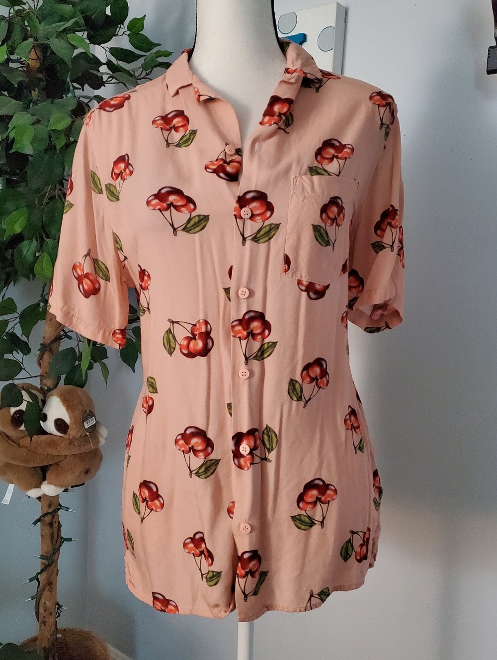 DIVIDED Cherries Button Up S